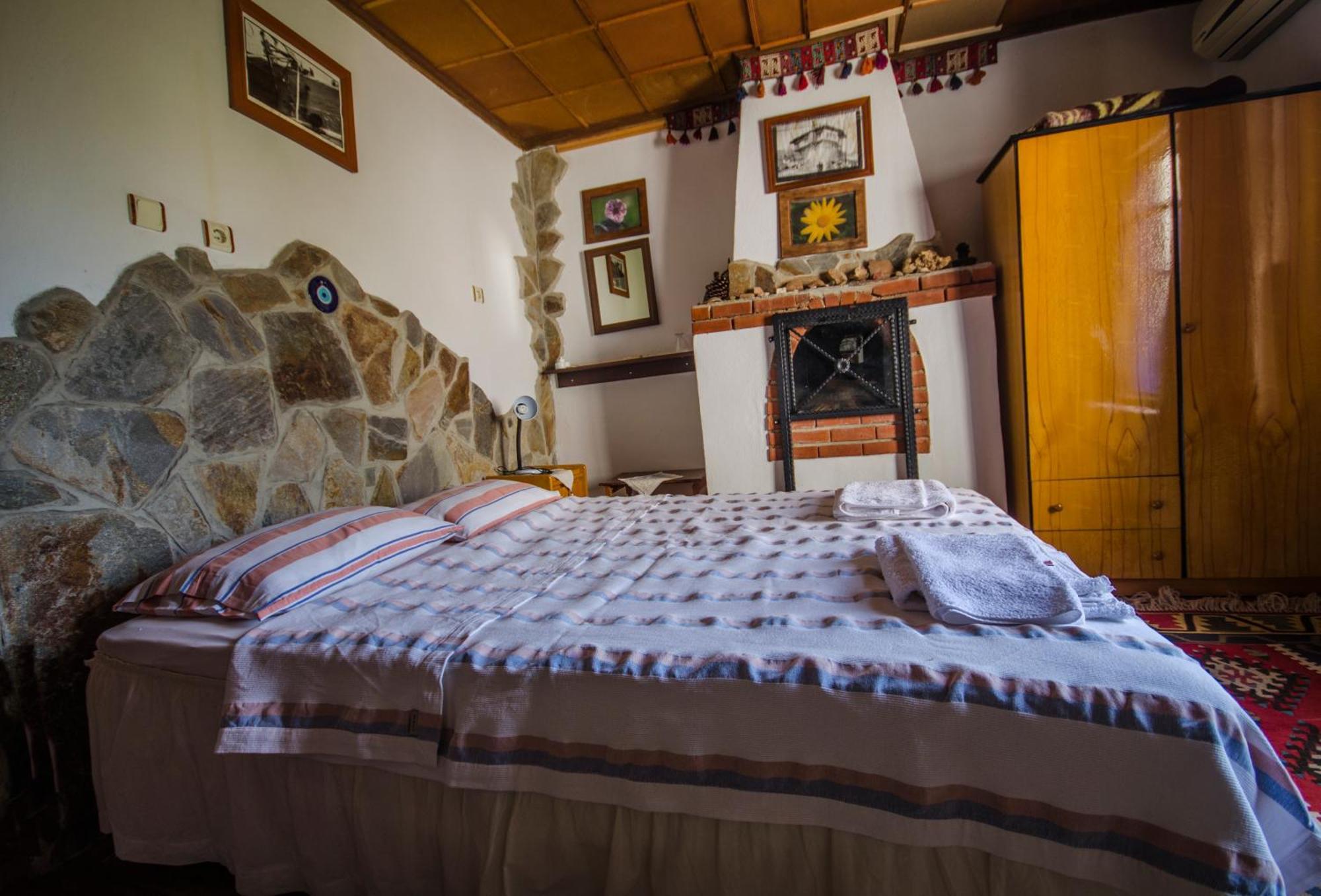 Agora Pansiyon Kapikiri Номер фото